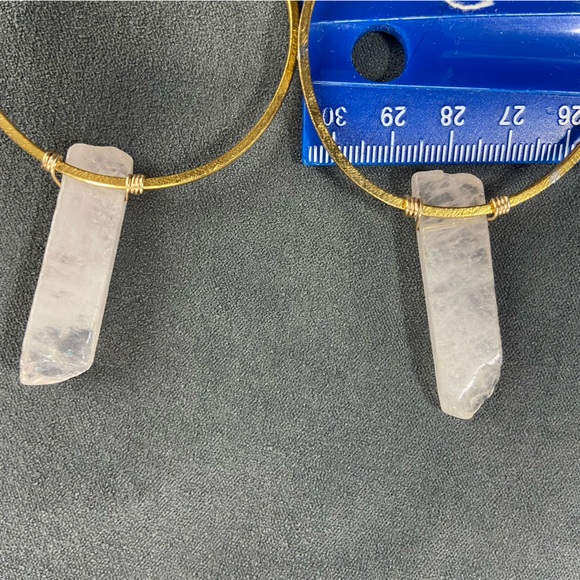 New NWT Leslie Curtis Jana Handcrafted Gold Tone Quartz Hoop Earrings - Picture 5 of 6